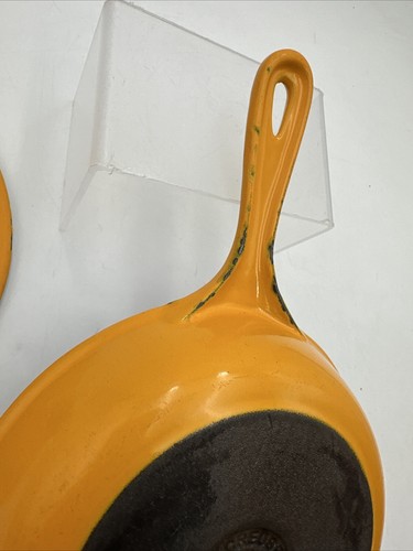 Vntg Le Creuset France #20 Orig. Orange Enamel Double Spout Skillet Pan + Lid - Picture 8 of 24