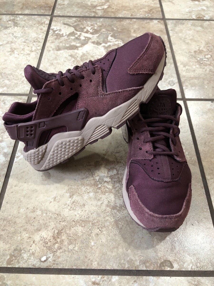 nike air huarache burgundy