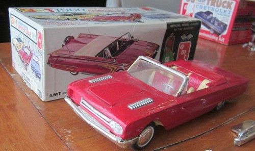 AMT 1960 Ford Sunliner Convertible Kit Annual Customizing Built Custom in Box 60 - Picture 3 of 11