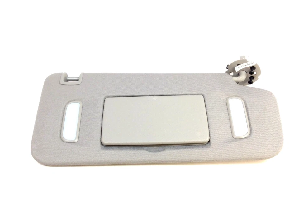 Parasol Saturn GMC Chevrolet Buick lado del pasajero derecho titanio nuevo OEM Foto 2 de 4