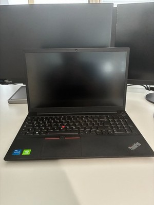 Lenovo ThinkPad E15 G4 15,6 Zoll (512GB SSD, Intel Core i5-1235U, 0,90GHz,   8GB
