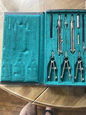 Drafting Compass & Divider Set - Multiple Pieces in Green Velvet Case