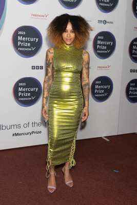 Yinka Bokinni at The Mercury Prize 2023 awards show at Eventim Apollo - Photo 2