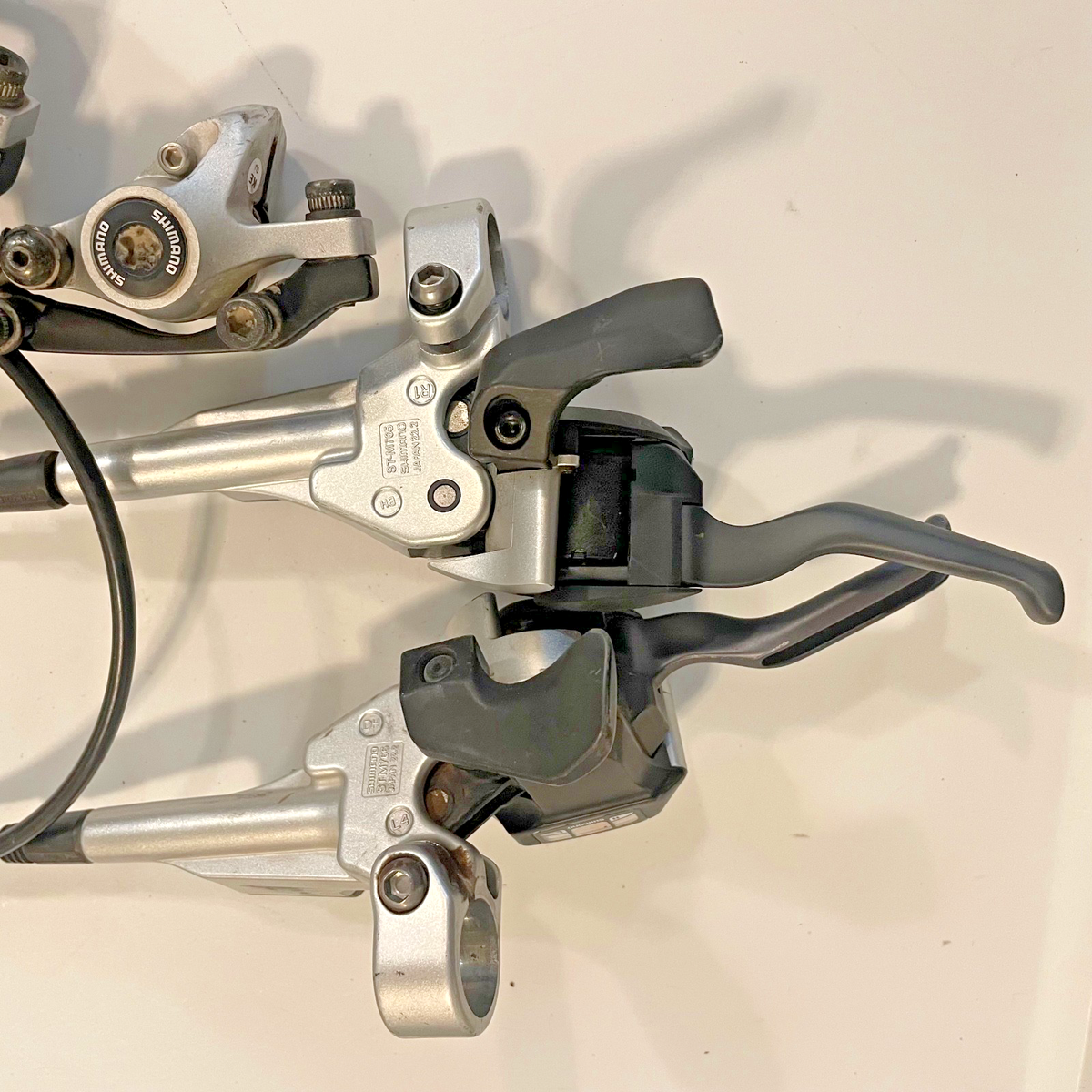 Shimano DEORE XT ST-M766 BR-M765 STI Dual Control 3x9-Speed Brake