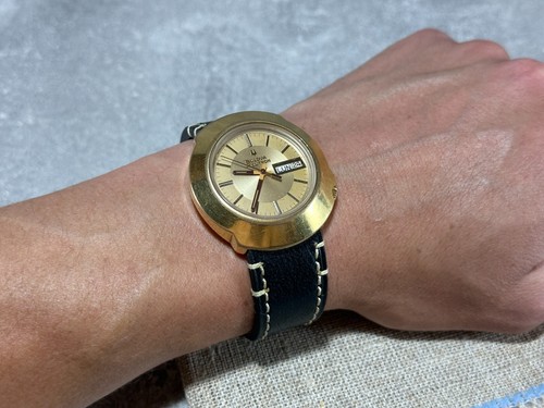 BULOVA ACCUTRON / VINTAGE Swiss watch / tuning fork men's wrist watch - Picture 17 of 17