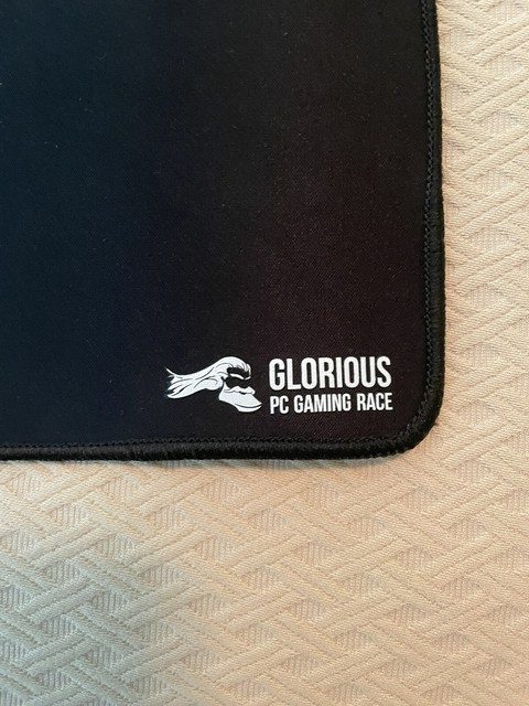 glorious mouse pad 2xl
