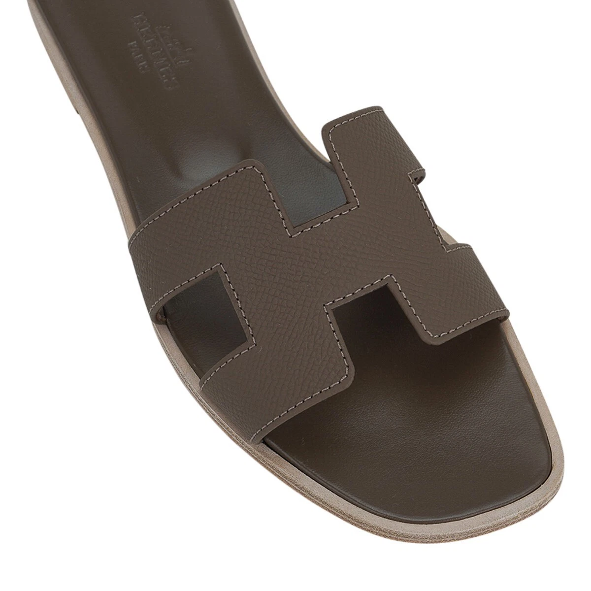 Hermes Epsom Oran Sandals - Size 8 / 38 (SHF-21767) – LuxeDH