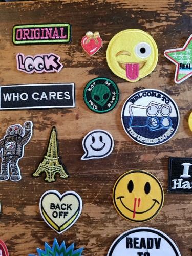 Patches Lot of 30 Total Iron-On New Patch Fashion Embroidered Never Used - Picture 4 of 9