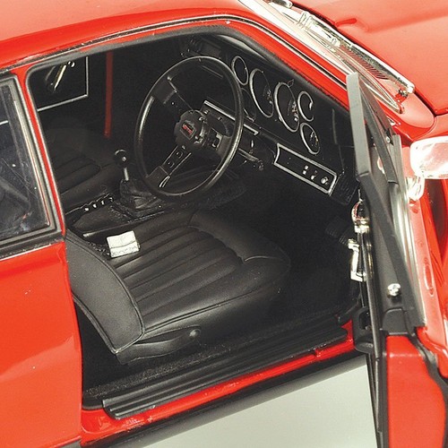 1:18 Holden LJ Torana XU-1 GTR -- Salamanca Red -- Classic Carlectables - Picture 4 of 7