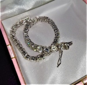 Authentic Moissanite Wedding Tennis Bracelet 10CTW 4mm Round Cut 14K White Gold Plated 8"