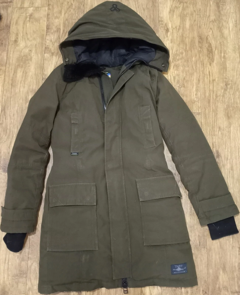 Aritzia TNA The Bancroft Mountaineering Green Down Filled Parka