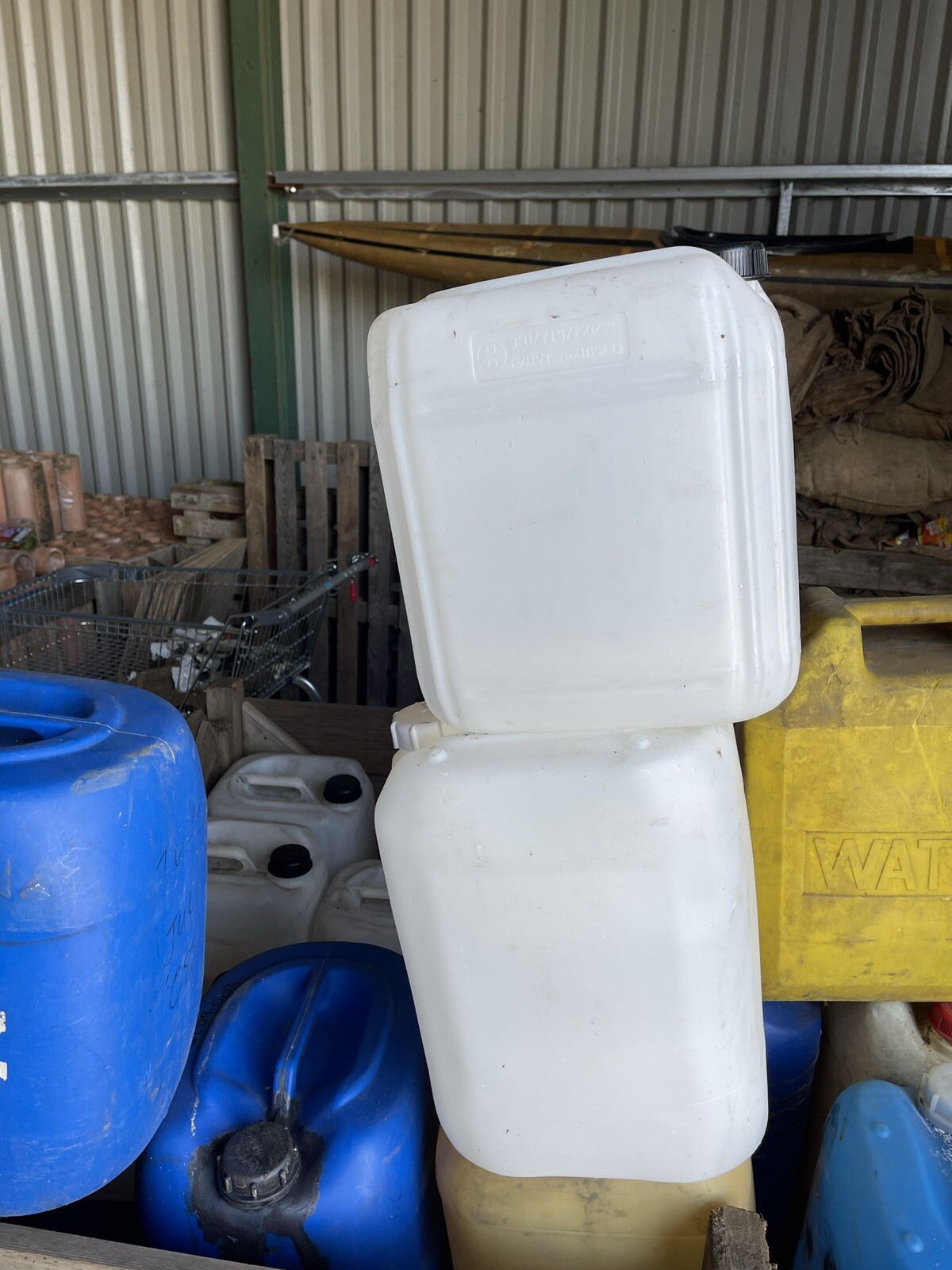 15 ltr water container fuel waste oil water drum Jerry can Used Plastic Tubs eBay