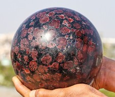 155 mm Granat in Astrophyllit Kristallkugel Aura Ausrichtung Metaphysische Kugel