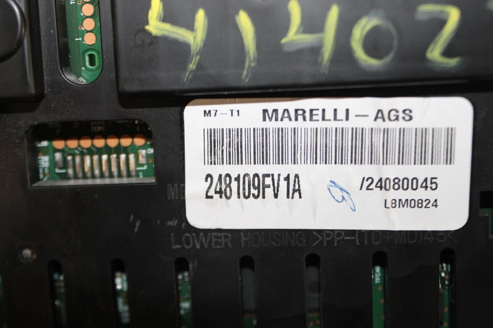 Cuadro de instrumentos velocímetro medidores 2019-2021 Nissan Titan XD 77.205 millas Foto 3 de 3