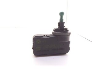 AUDI A4 B7  Motor Leuchtweitenregulierung 1j0941295f 2004 11534254