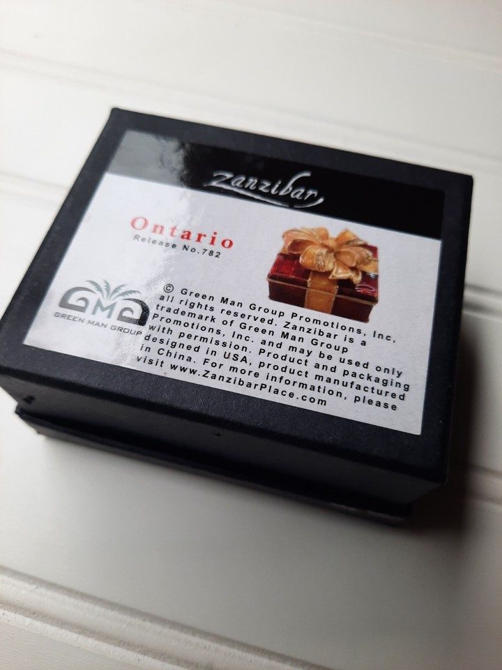 Zanzibar Collectible Trinket Box Release No. 782 Ontario Gift Package