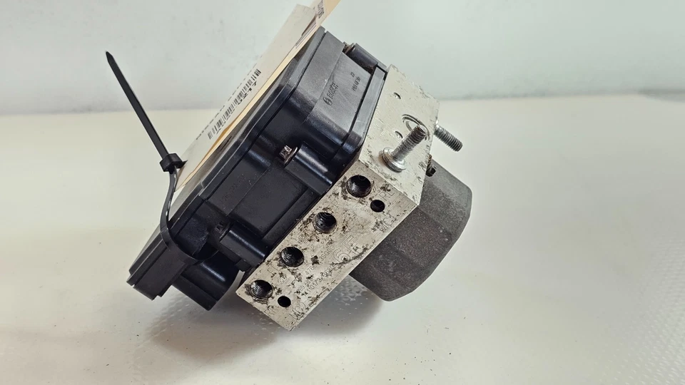 Módulo bomba antibloqueo unidad ABS NISSAN SENTRA 2014-2015 476603SG0C OEM Foto 2 de 4