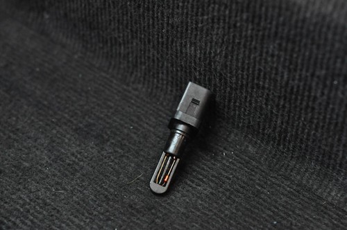 BENTLEY CONTINENTAL FLYING SPUR 3W Temperatursensor 06B905379B 6.0 1594910