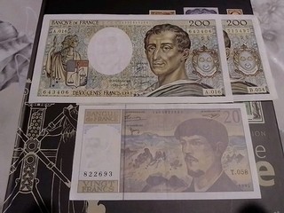 France: lot de 3 billets 200 francs montesquieu Et 20 frs billet 1982/83/1997