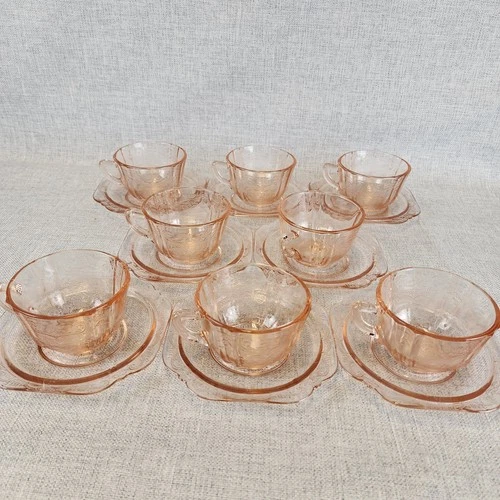 Federal Glass Madrid Pink Cups & Saucers Set of 8 – Some Chips – Depression Glas