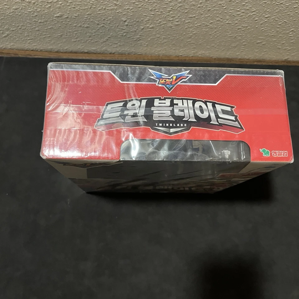 TOBOT V TWIN BLADE Blue Helicopter Transforming Robot Car for Gigant Saver 2020 - Image 3 of 4