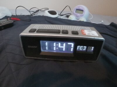 Sharp Alarm Clock Model SP49 W/USB Charger battery option Silver w/ dimmer