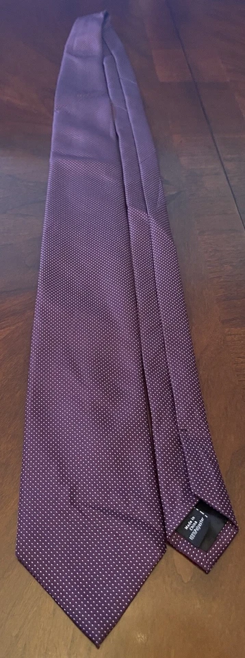 Corbata de cuello Dockers púrpura 100 % poliéster para hombre hecha en China Foto 3 de 4