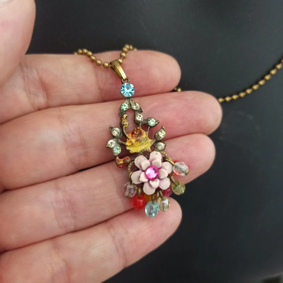 Collar Michal Negrin púrpura romántico renacimiento victoriano araña delicado de colección Foto 3 de 4