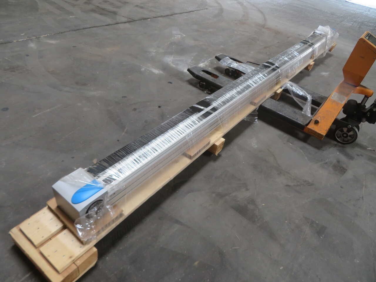 FESTO EGC-185-3500-TB-KF-0H-GV-C Electromechanical toothed-belt linear actuator,