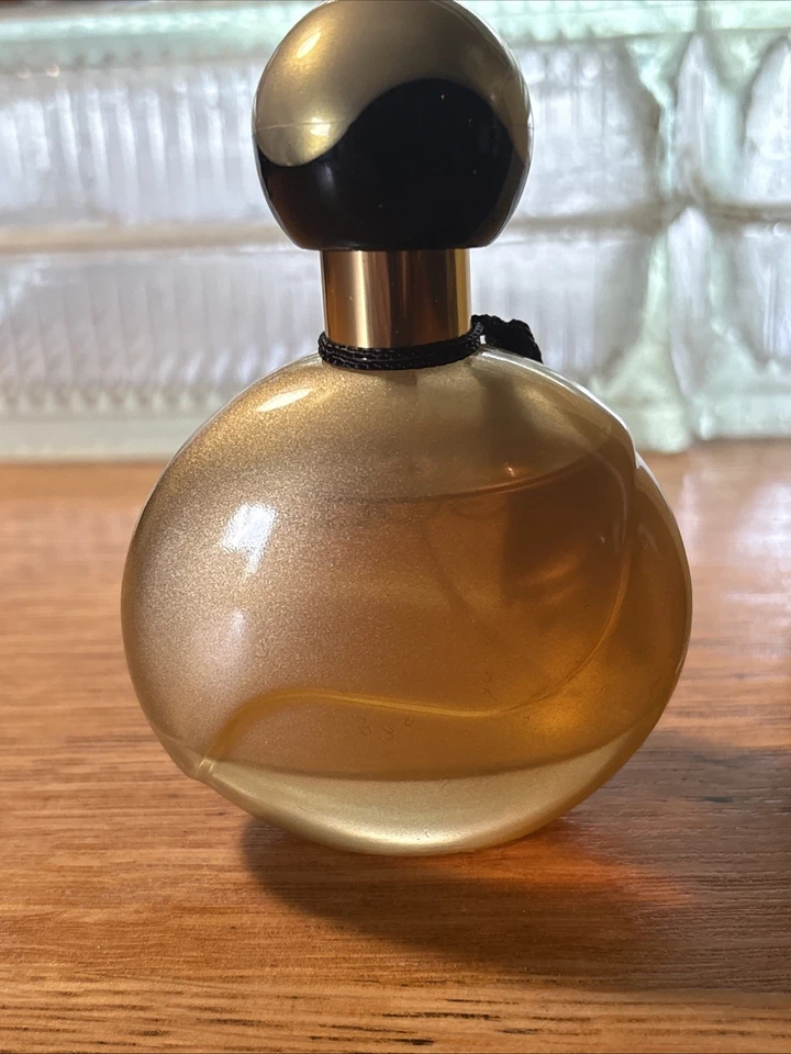 Avon Far Away GOLD Perfume Feminino Eau De Parfum Spray 1.7 FL Oz, 90%. - Imagem 4 de 4