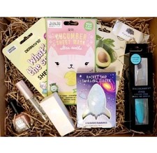 Beauty & Pampering Hamper Luxury Gift Set, Sheet Masks, Skincare, Gloss, Varnish
