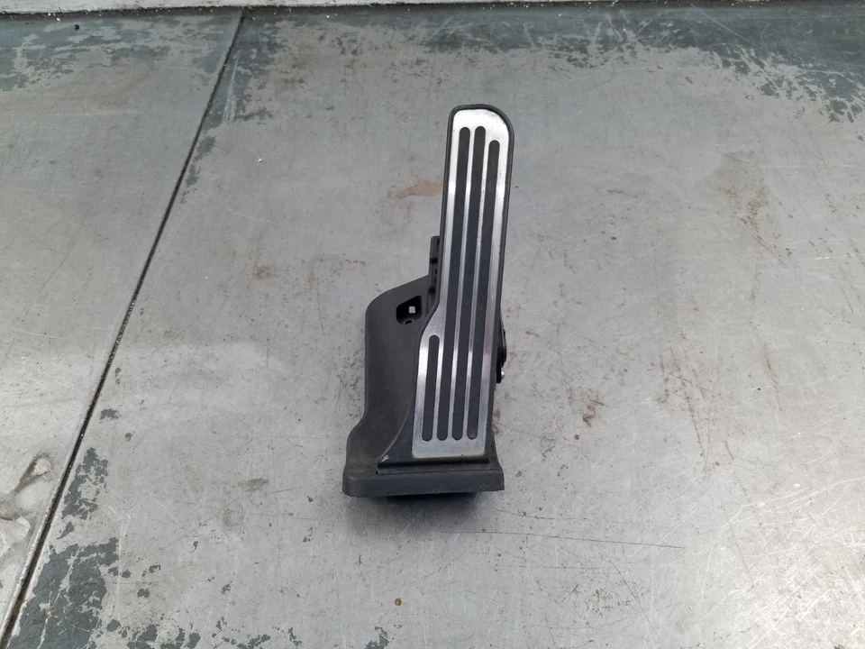 2015 Chevy Corvette C7 Z06 Accelerator Throttle Pedal #0947 D4 - Image 3 of 4