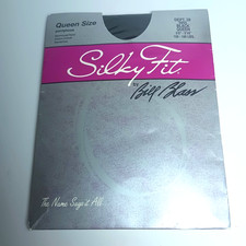 Vintage Queen Size Bill Blass Silky Fit Pantyhose Black NEW Sandalfoot