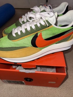 Size 11 - sacai x Nike LDWaffle Green Gusto