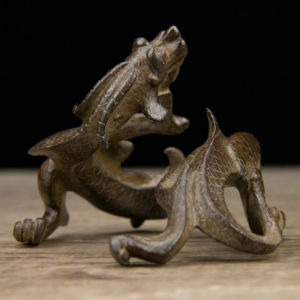Porcelana antiga escultura manual antigo enfeite de dragão de cobre coleciona objetos antigos - Imagem 2 de 4