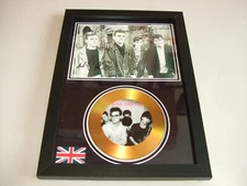 THE SMITHS   LIMITED EDITION SIGNED   AUTOGRAPH 46 FRAMED A4