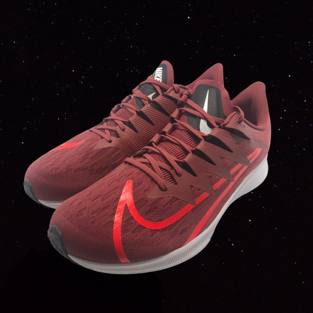 nike zoom rival fly white