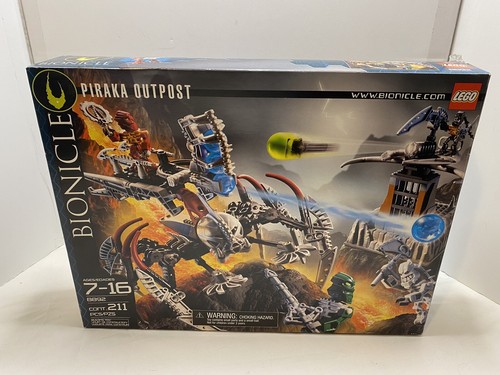 Lego Bionicle Piraka Outpost Set 8892 100% Complete w/ Box 2006 Retired - Picture 2 of 9