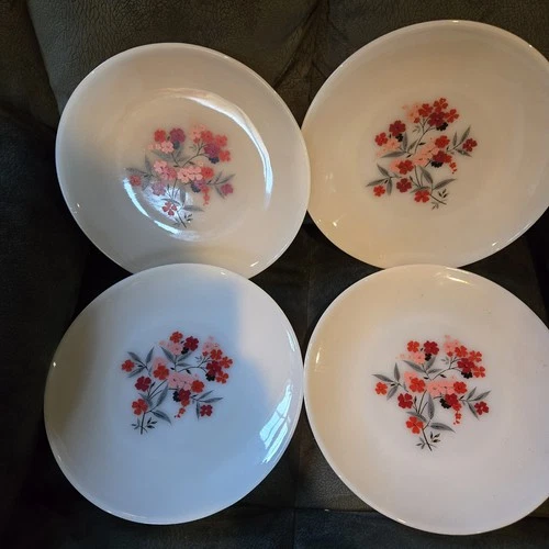 Fire King 9 Inch Dinner Plate Set Of 4 Primrose Excellent Condition