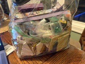 LEGO FRIENDS: Heartlake Grand Hotel (41101)