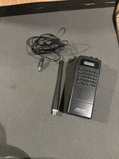 Radio Shack PRO 28 Programmable Radio Scanner 30 Channel Works Great