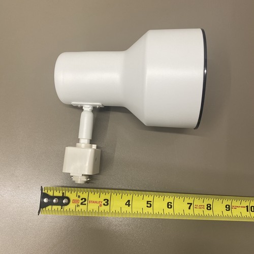 Track Lighting Line Voltage Fixture for H Track, White E26 BR30 PAR Replacement - Picture 9 of 13