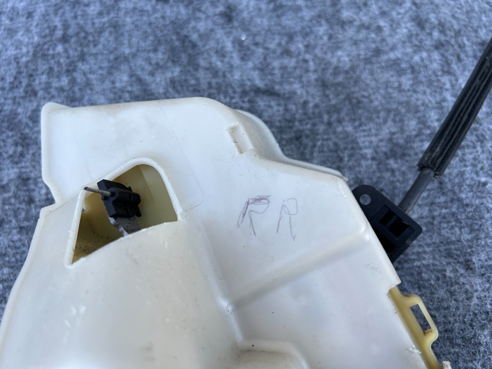 Bentley Flying Spur 2006-2012 REAR+RIGHT Door lock actuator