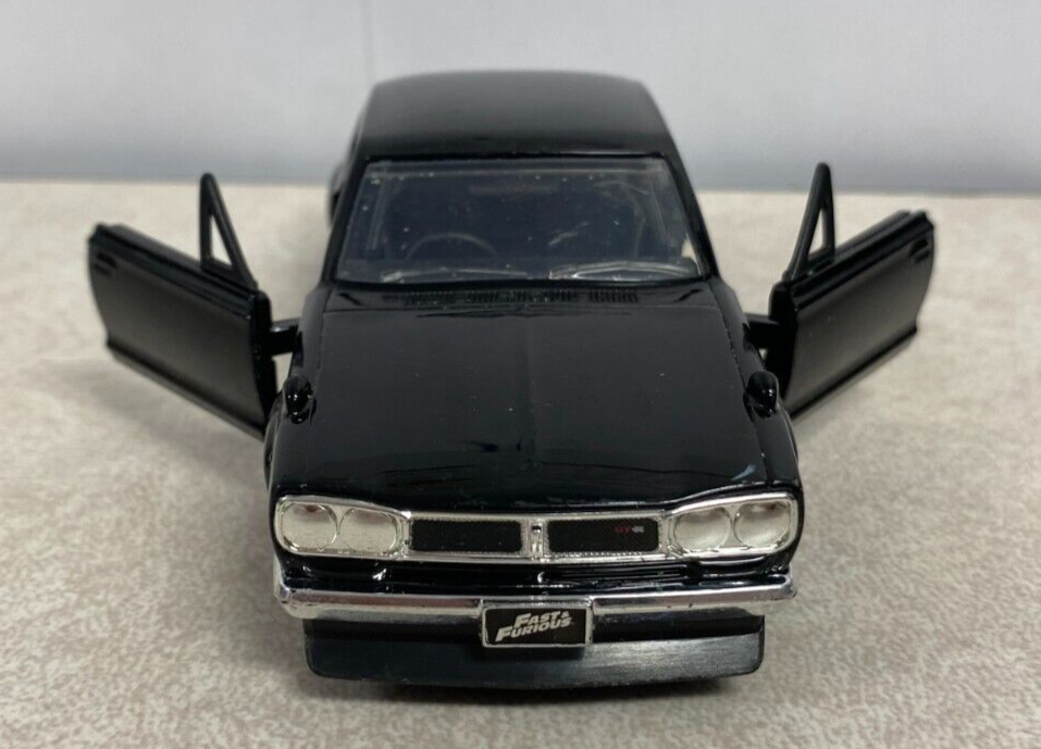 Fast & Furious Brian's Nissan Skyline 2000 GT-R KPGC10 1/32 Black