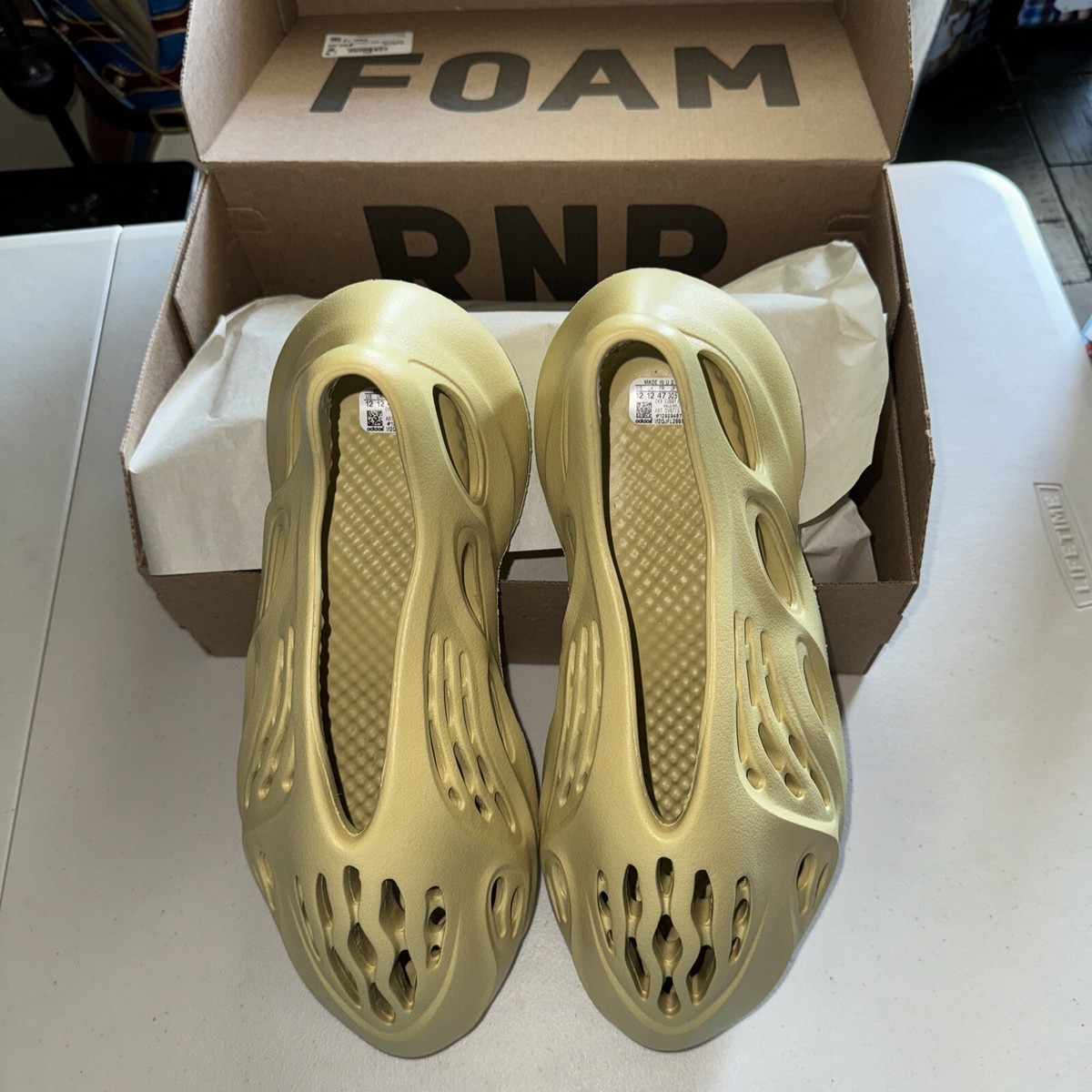 Yeezy Foam RNR Sulfur Size 12 | eBay