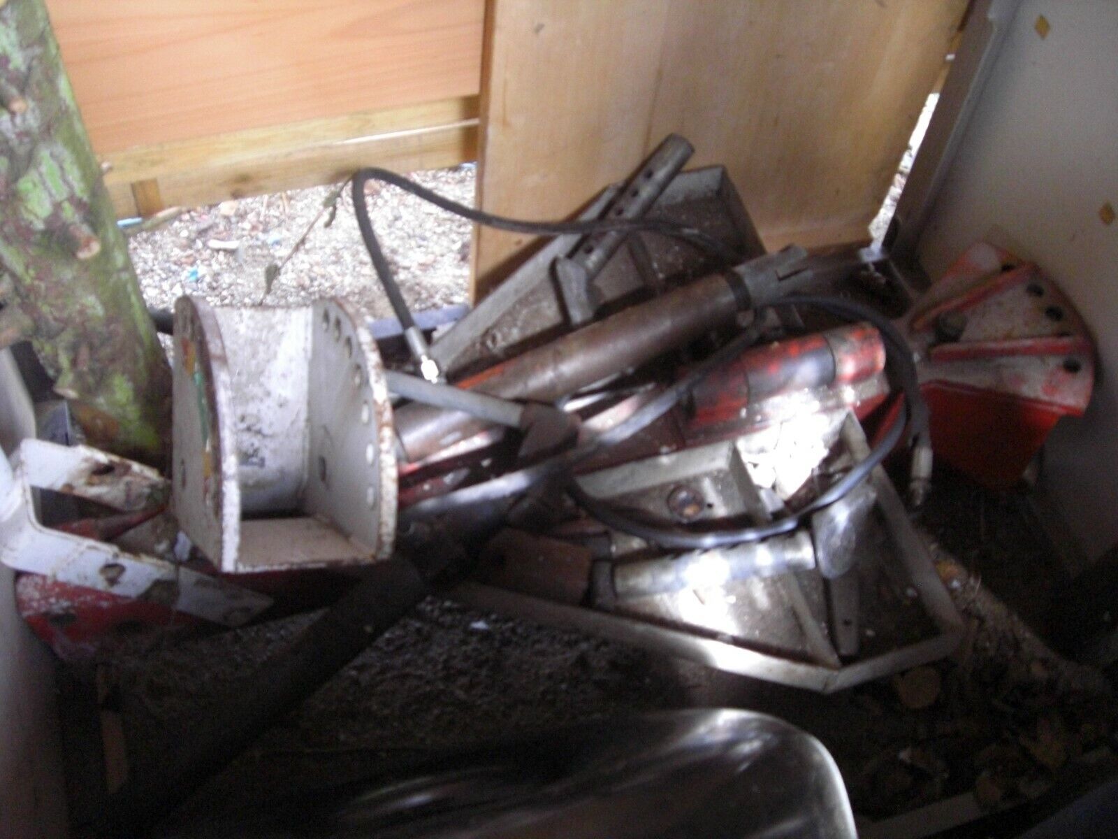 Bild 2 von 4