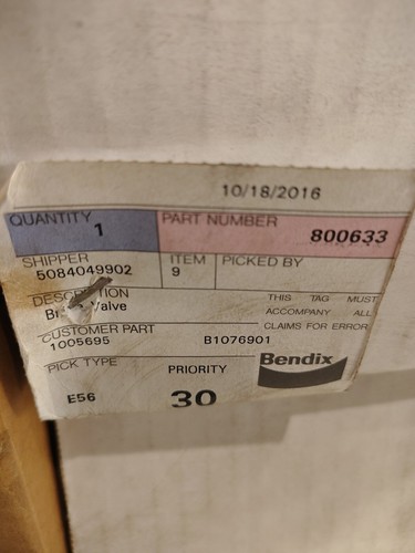 Bendix 800633 E 8 P® Dual Circuit Foot Brake Valve Floor Mounted Missing Treadle - Foto 8 di 8