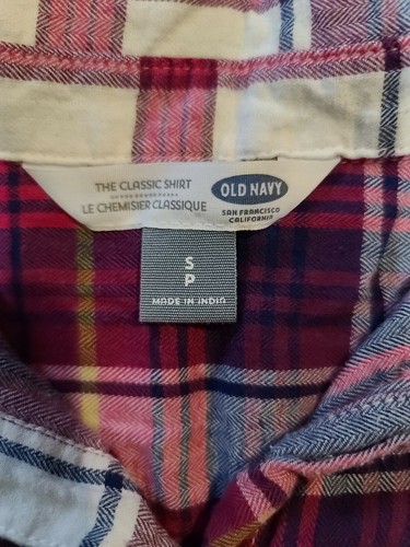 Old Navy 'The Classic Shirt' Pink, Blue & White Plaid Button Down Small - Picture 4 of 6