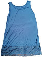 La Bass Top Blau mit Spitze Neuware 95% Viscosa 5% Elastan Lagenlook Klassisch