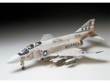 Tamiya 60308 McDonnell Douglas F-4J Phantom II Marines (1:32 Scale)